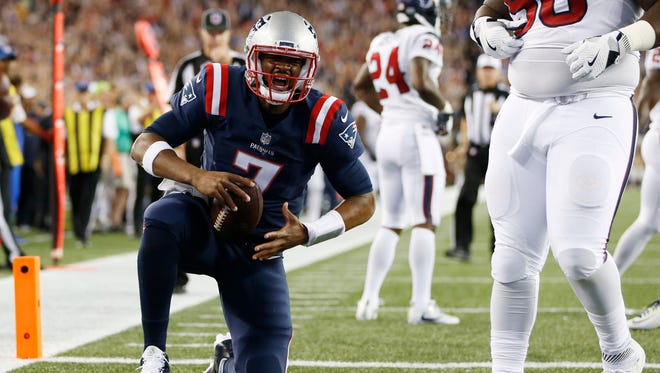 Even with rookie Jacoby Brissett stepping in at quarterback, the Patriots didn't skip a beat in a 27-0 win over the Houston Texans. The shutout was New England's first since 2012.